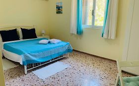 Small Apartment in Markopoulo center